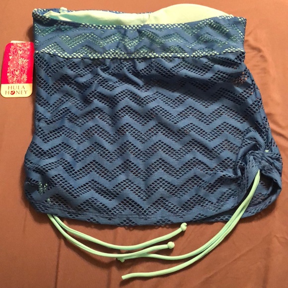 2 Piece bathing suite - Picture 3 of 8